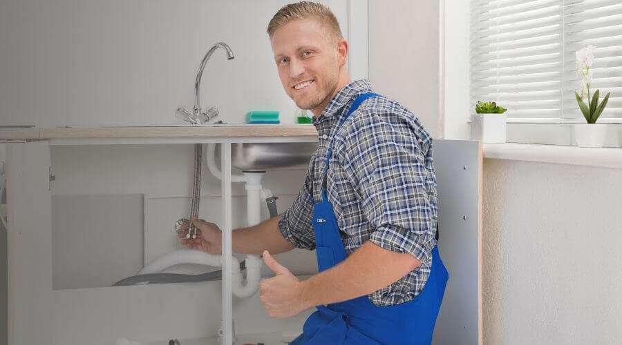 Local tankless water heater installation in Pipe Creek, TX
